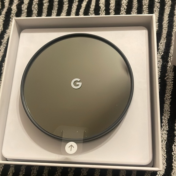 Google nest thermostat - Picture 3 of 6